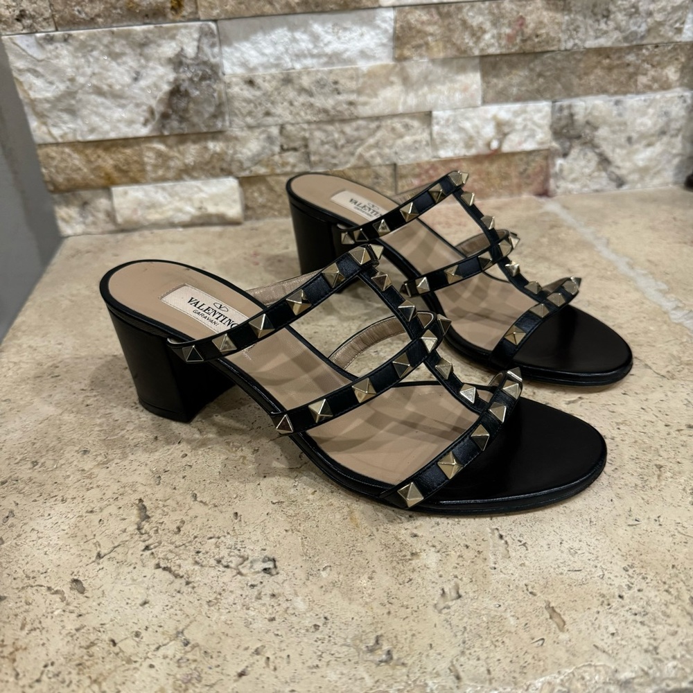 Valentino Garavani Black Rockstud Caged Women's Sandals EU 37.5 / US Size 7.5